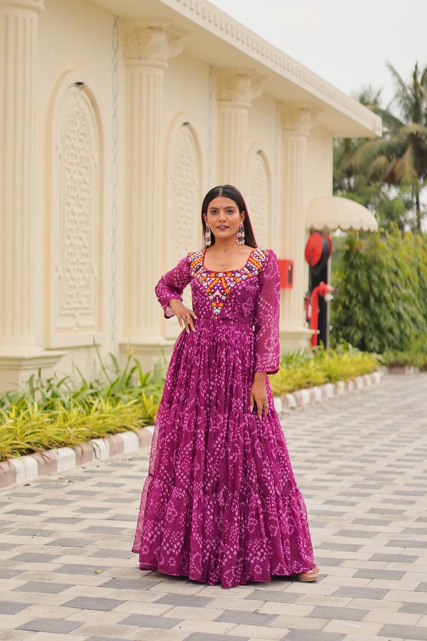 Suhani Raas Ready Bandhej with Mirror Patch Gown