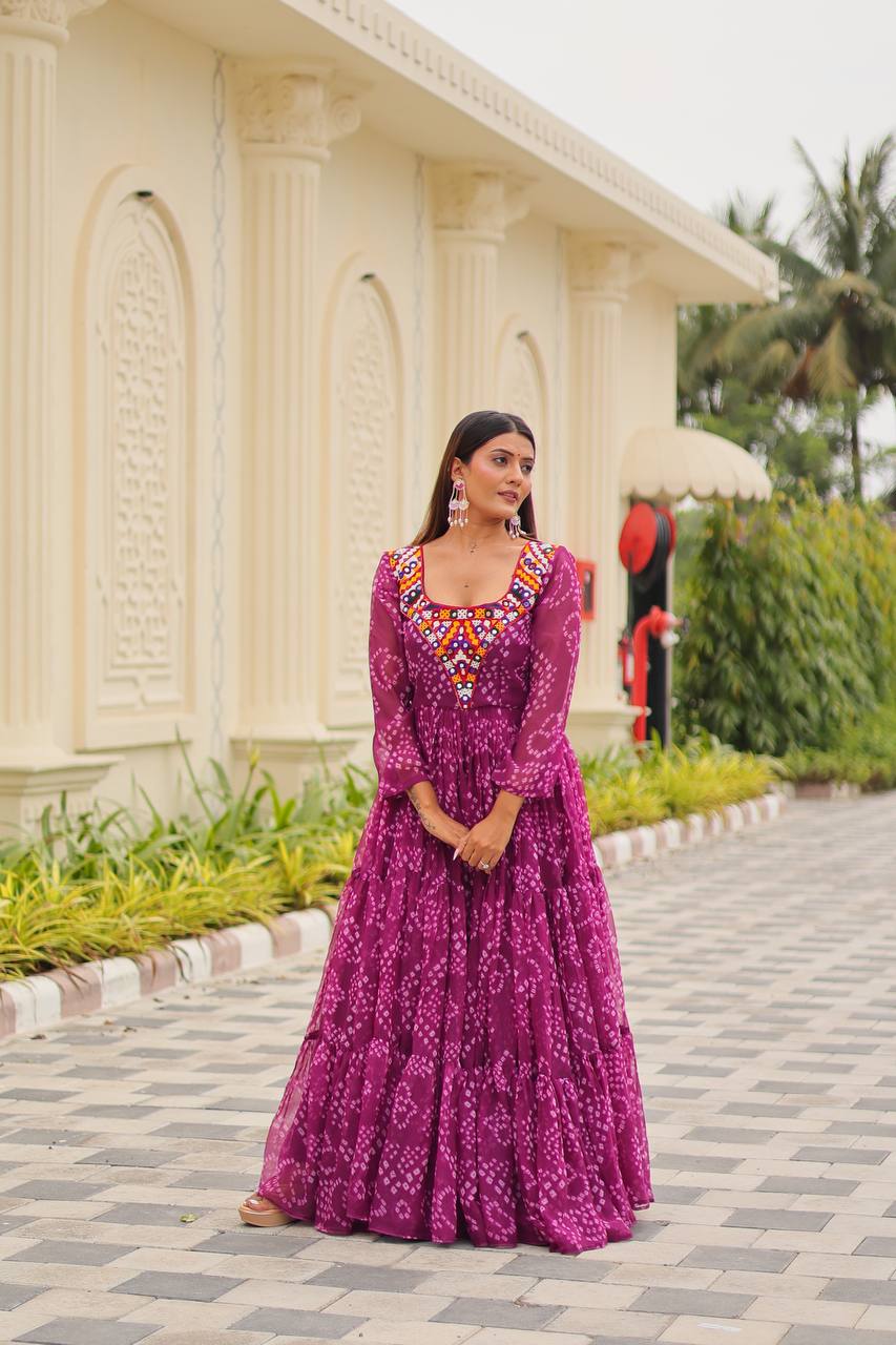 Suhani Raas Ready Bandhej with Mirror Patch Gown