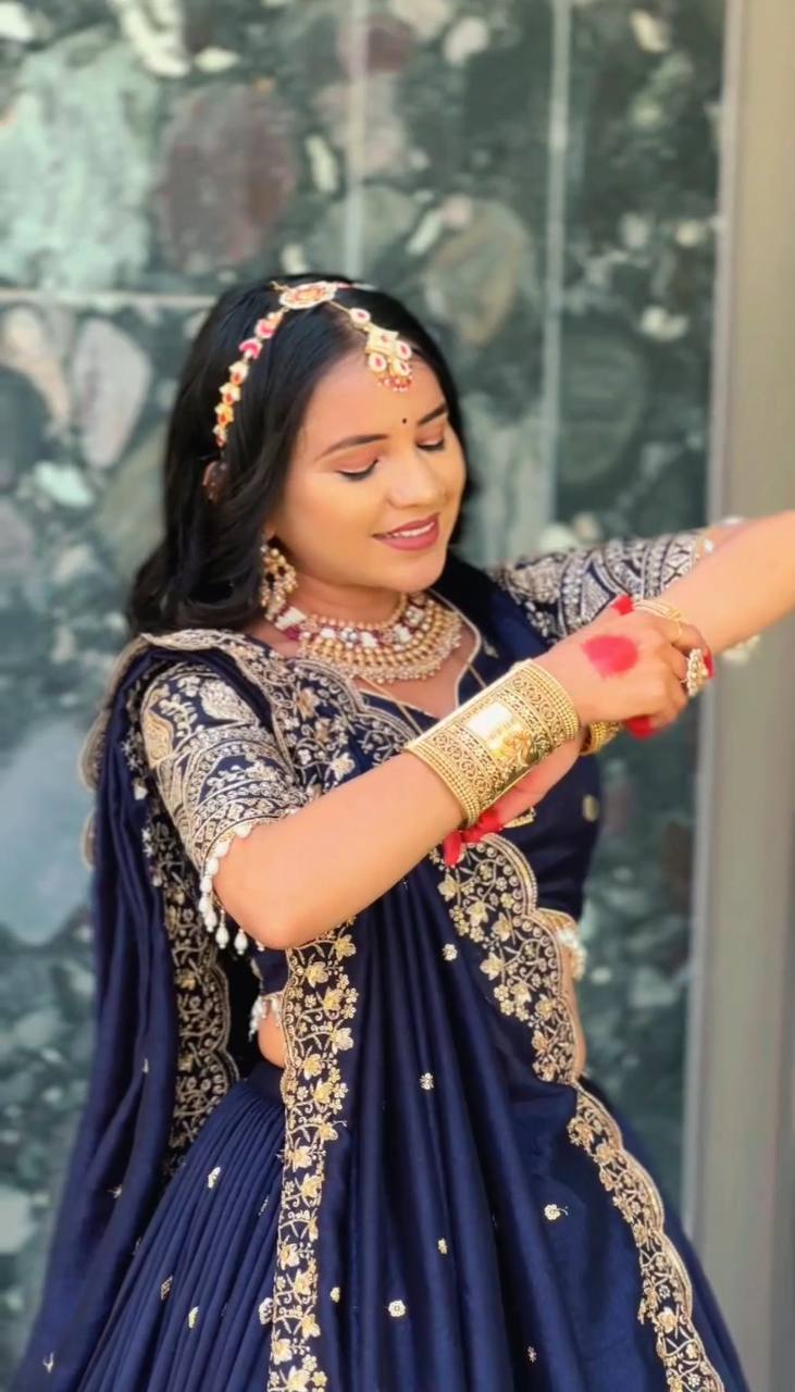 Reyaanshi Fox Georgette Lehenga Choli