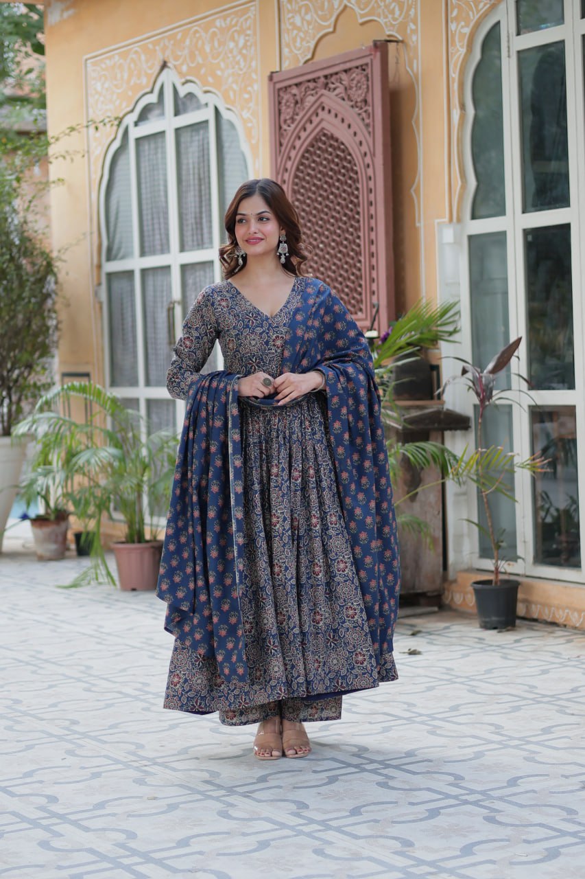 Advika Ivory Pure Cotton Suit Set