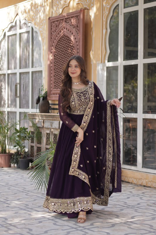 Floraya Traditional Faux Blooming Gown
