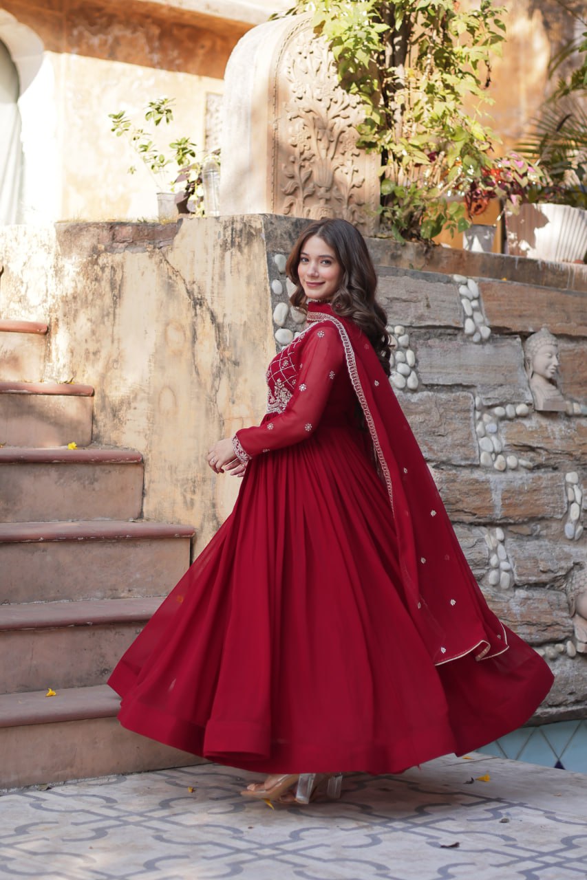 Alira Beatiful Faux Blooming Readymade Gown