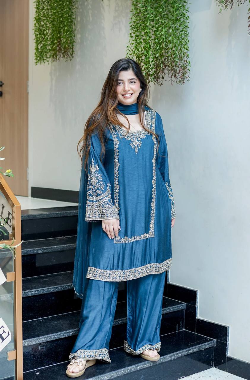 Ayesha’s Royal Look Blue & Rust Grace Sut Set