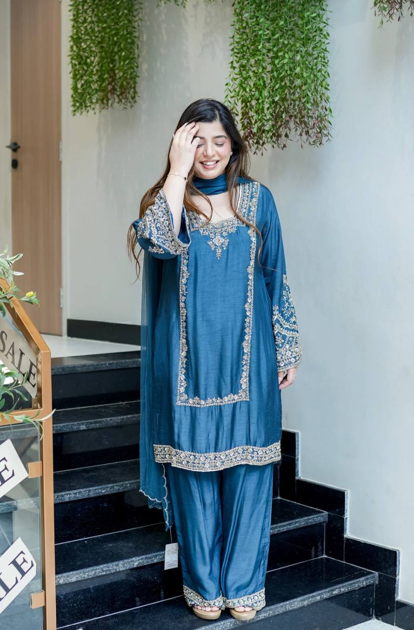 Ayesha’s Royal Look Blue & Rust Grace Sut Set