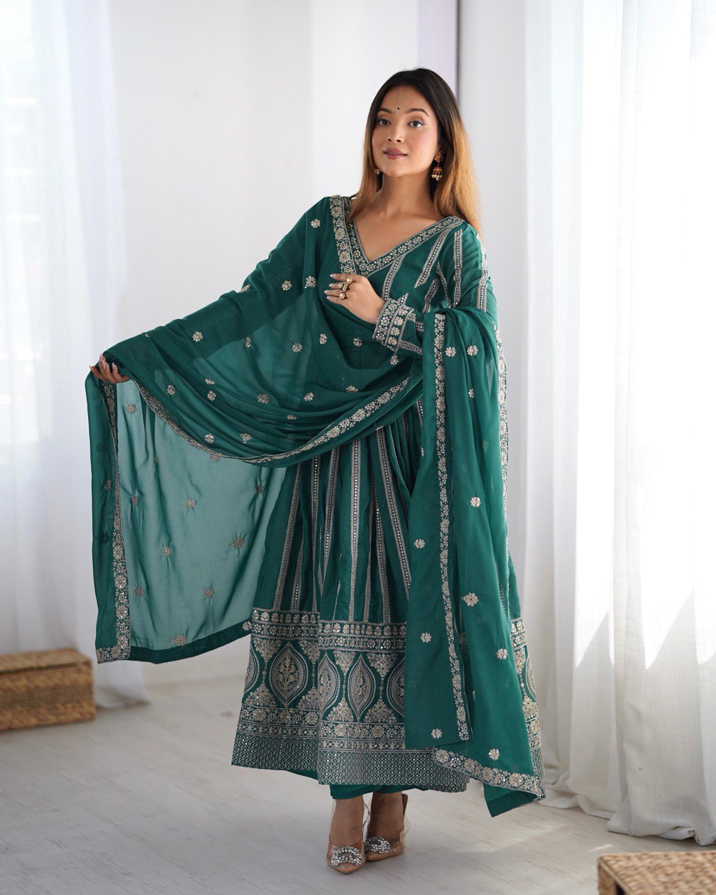 Druhi Gorgeous Star Georgette Classic Anarkali Set