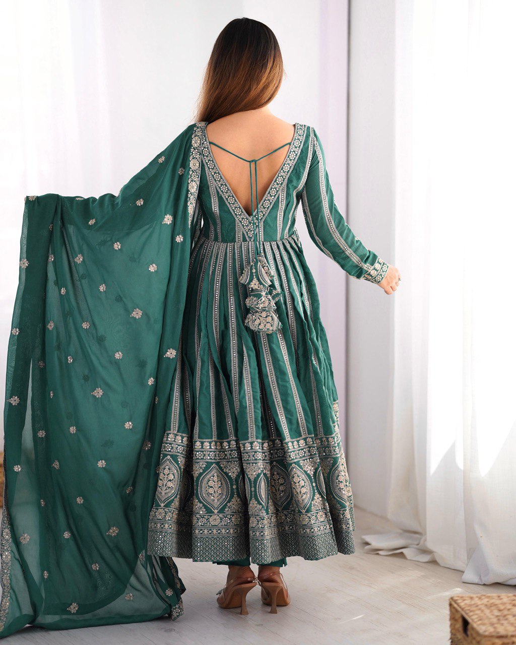 Druhi Gorgeous Star Georgette Classic Anarkali Set