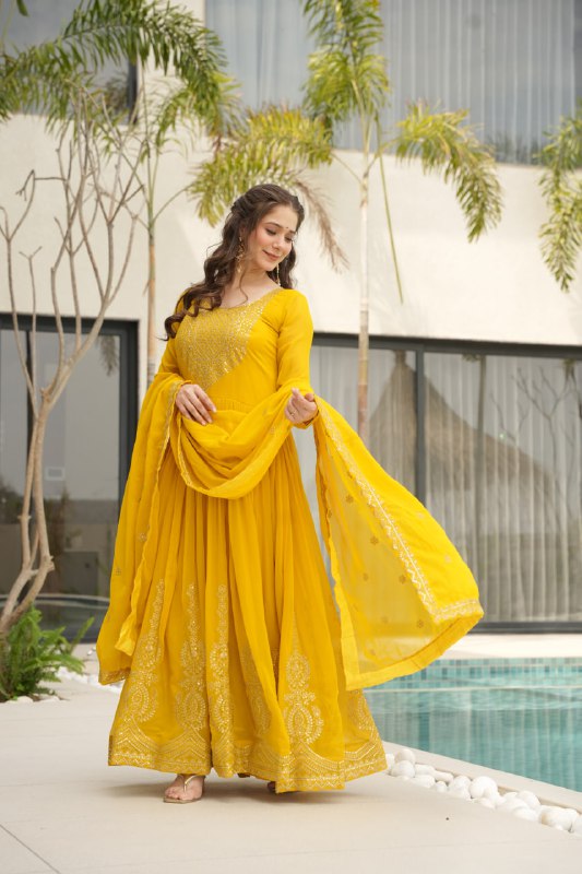 Zeenat Beatiful Faux Blooming Readymade Gown