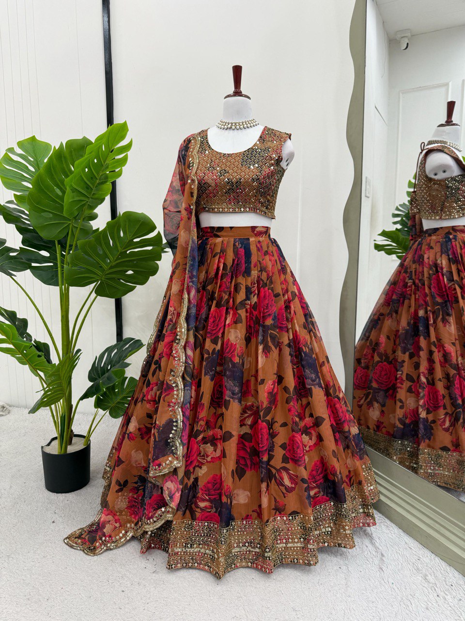 Nooraniyat Tabby Orgnza lehenga choli set