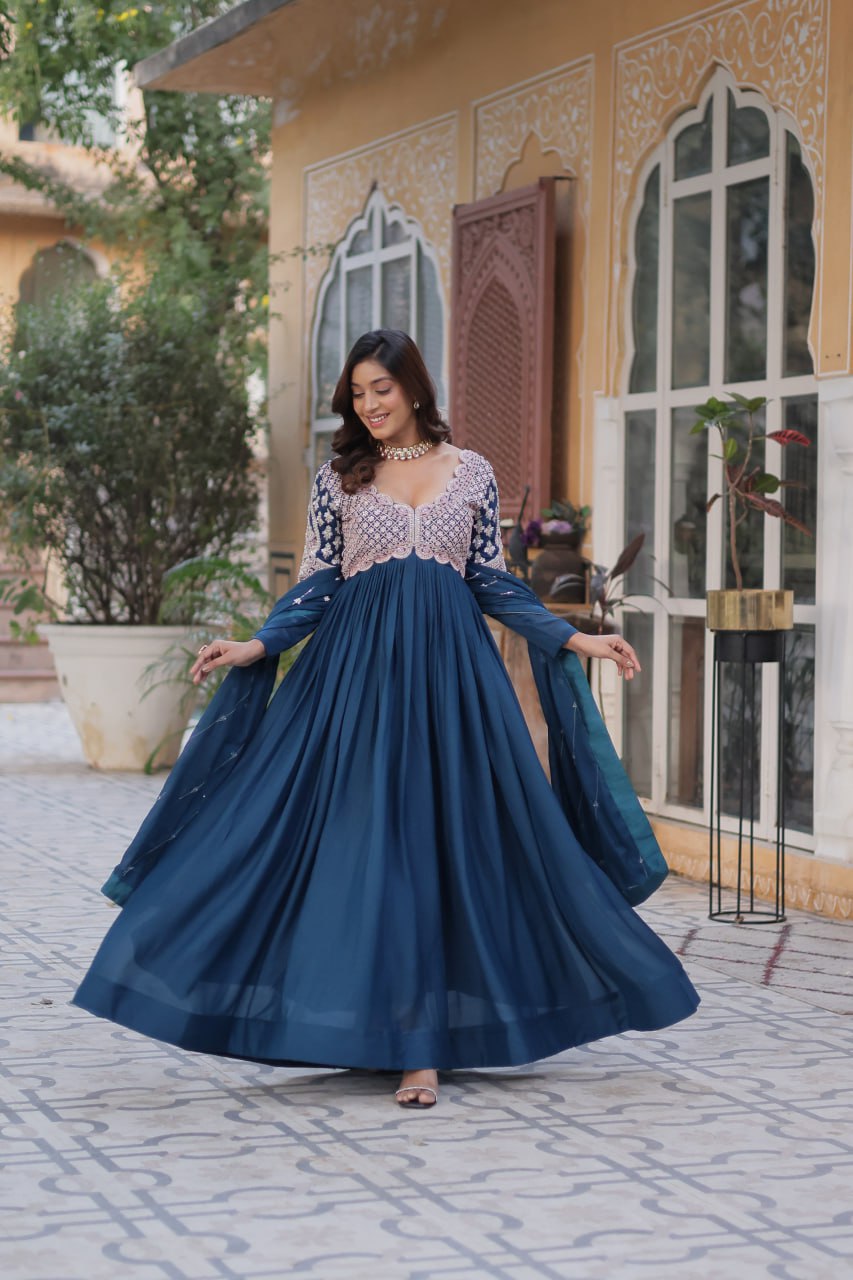 Vedanshi Tradition Star Georgette Gown