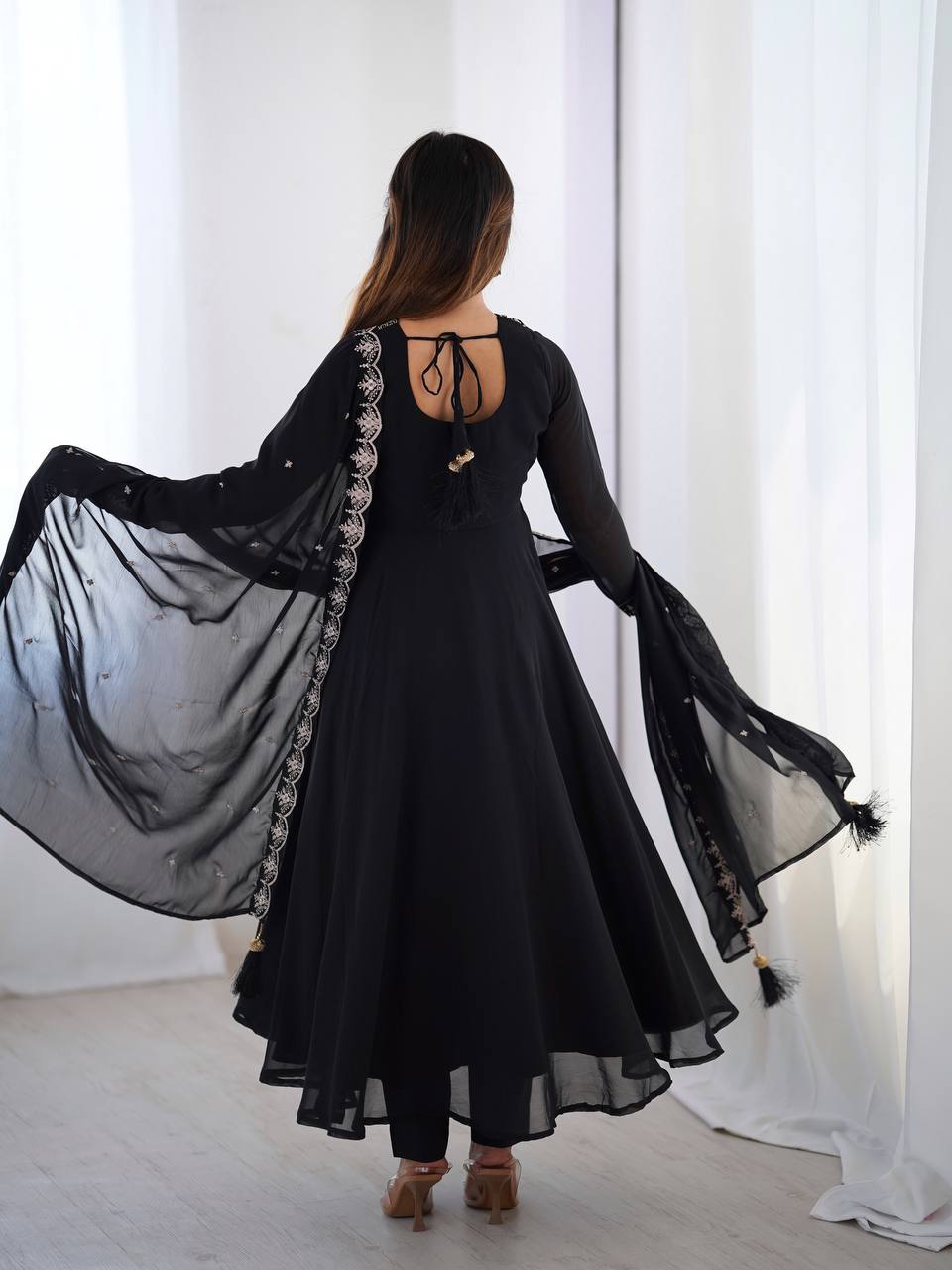 Aarvi Elegance Purple and Balck classic Anarkali
