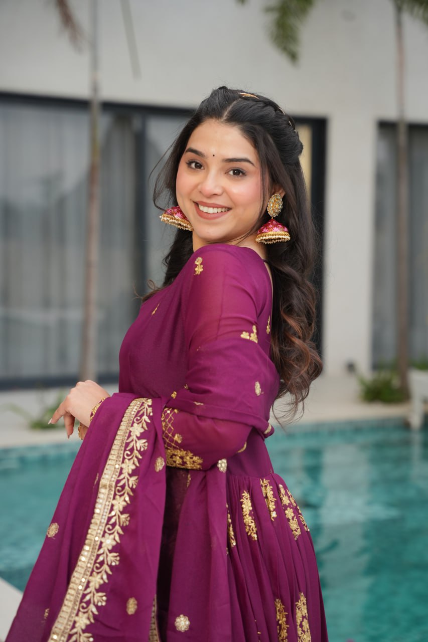 Ariana Star Georgette with Embroidery Zari Sequins-work Gown
