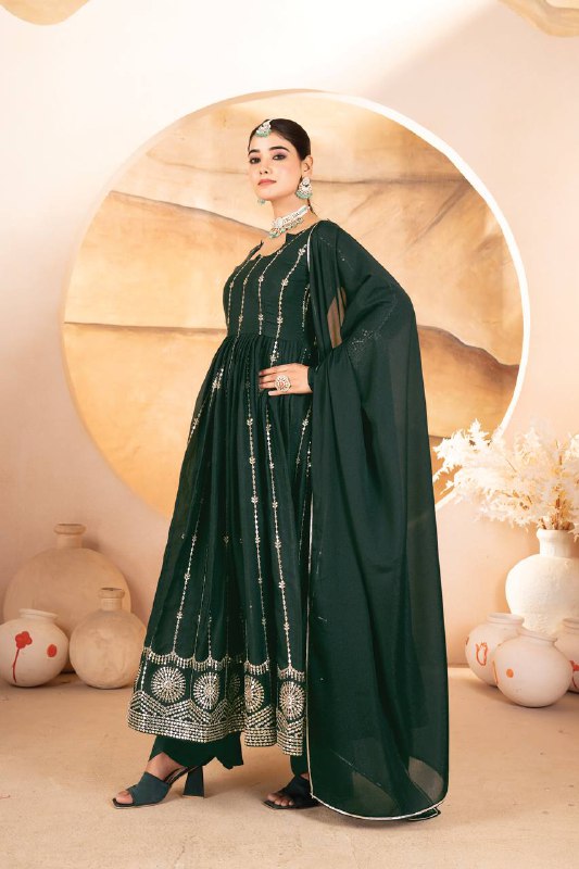 Zarina Noir Star Georgette Dark Green Anarkali Suit Set