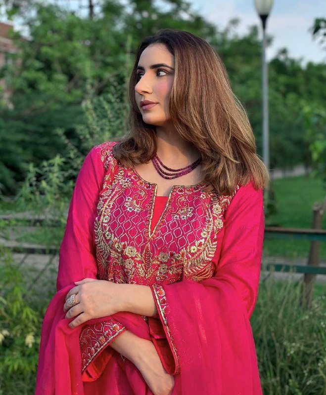 Naira Blooming Heavy Chinnon Silk Radiant Pink Suit Set