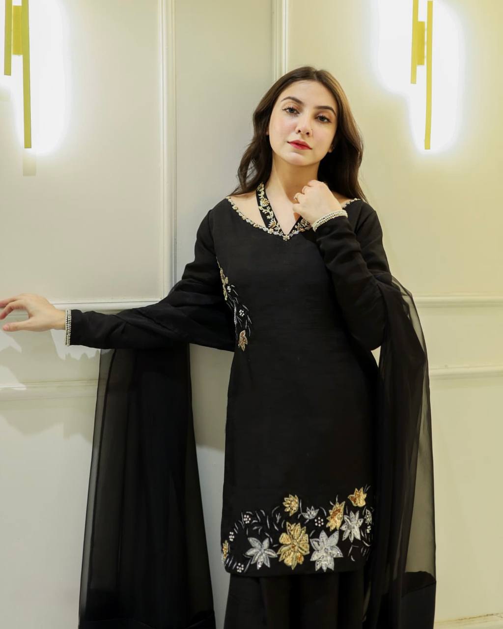 Kaaya Black Luxe Party Wear Natural Crep Suit Set