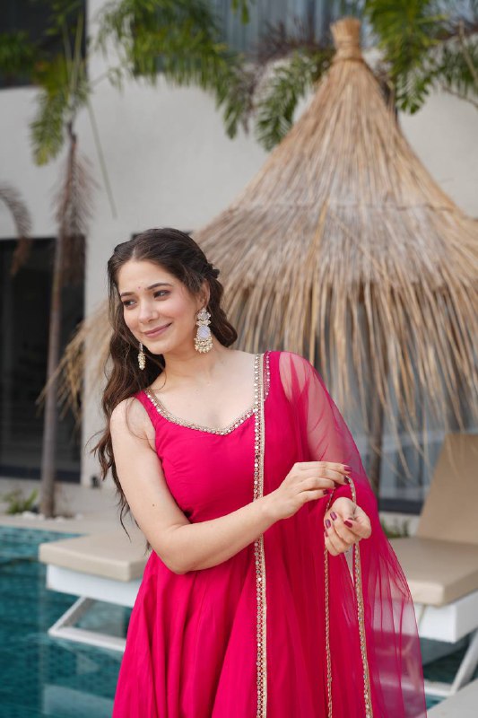 Kaelina Twirl in Pink Perfection Anarkali suit