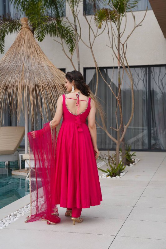 Kaelina Twirl in Pink Perfection Anarkali suit