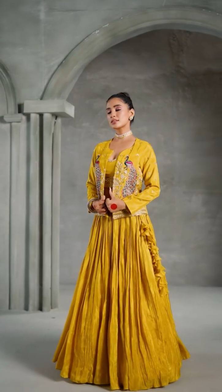 Mayuri Magic: Peacock-Inspired Crop Top