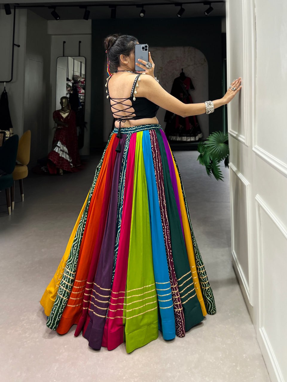 Rangilo Raas The Navratri Vibe Lehenga Set