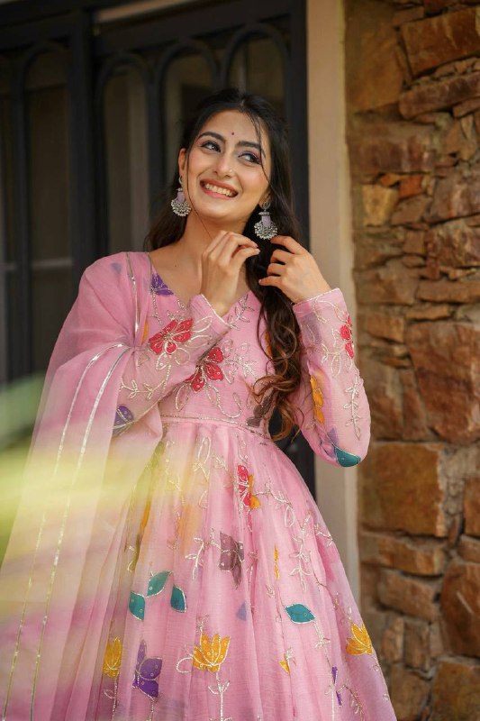 Vanya Gulabi Glee Jaipuri Petals Sharara Set