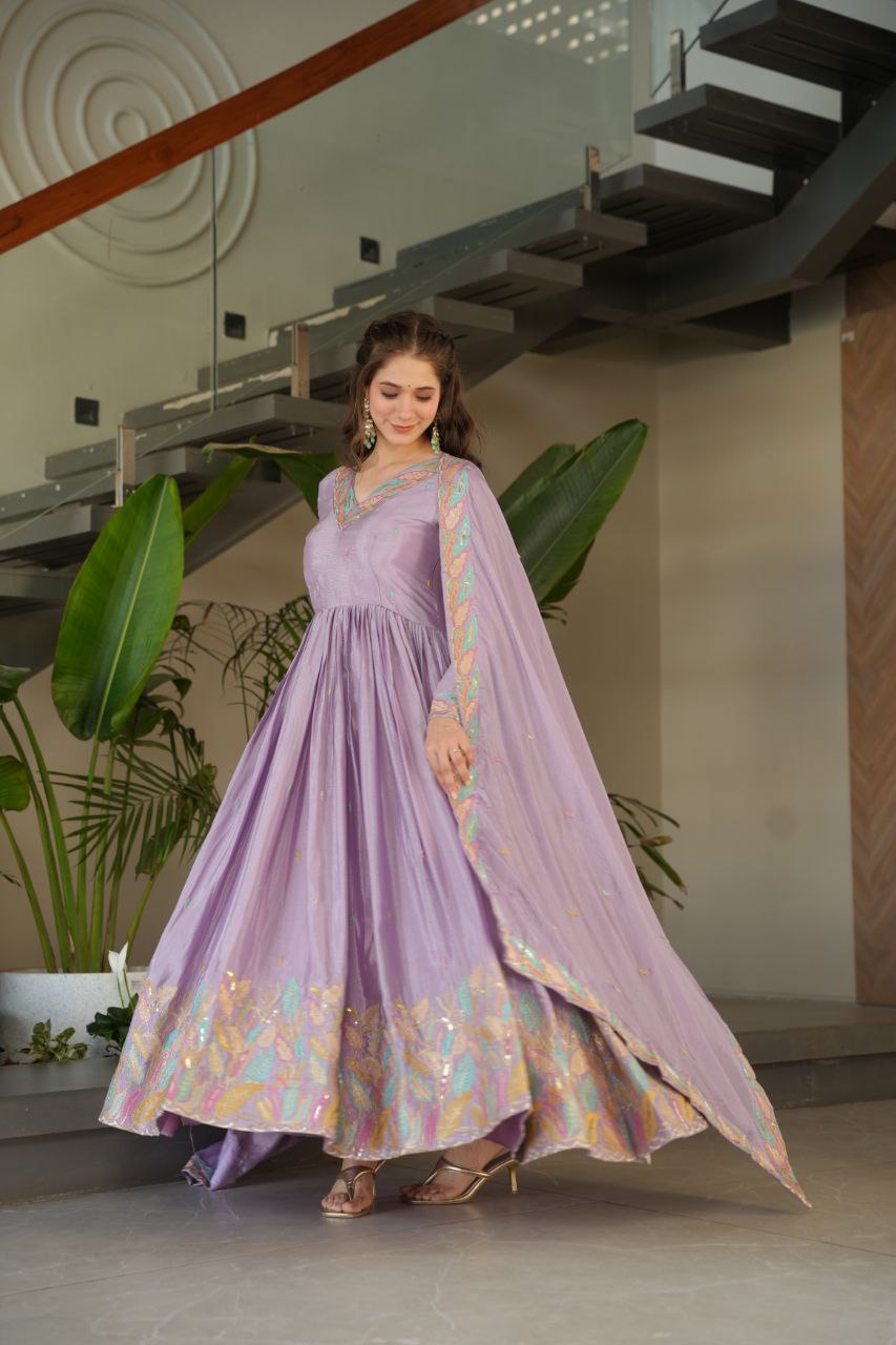 Noor-E-Twirl Dual Glam Edition Readymade Gown