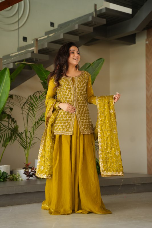 Siyaahi Festive Glam Embroidered Jacket Style Palazzo Suit