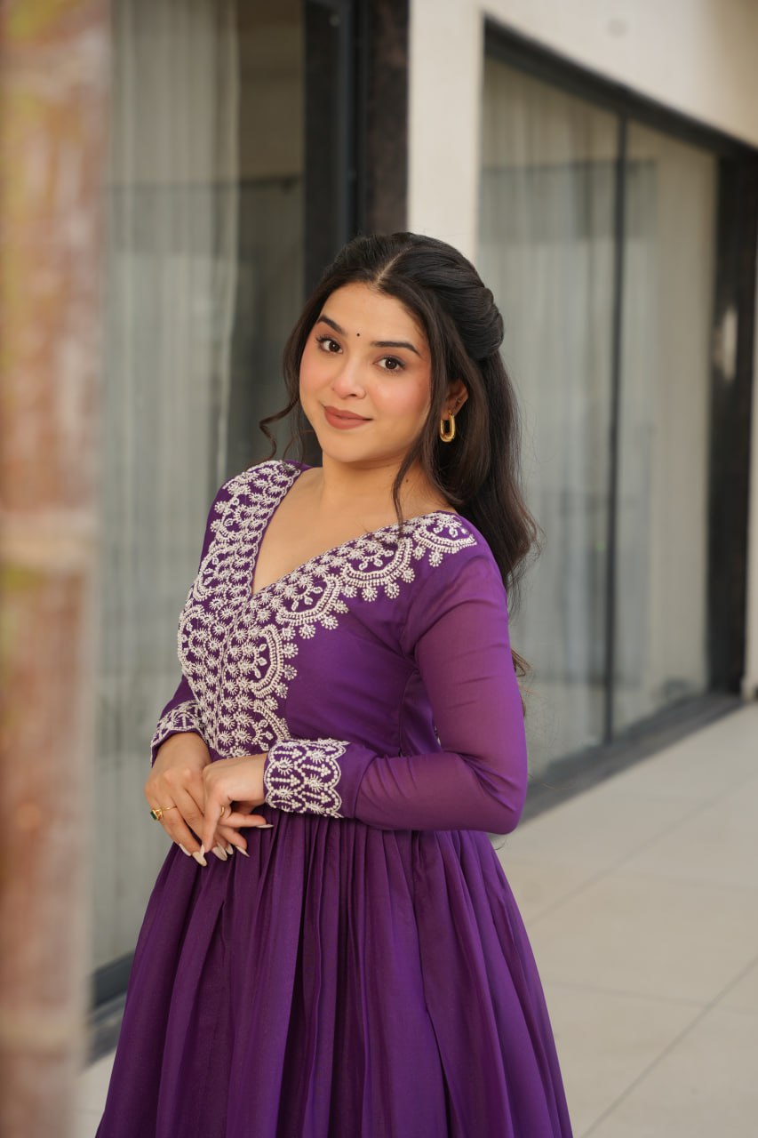 Zaafira Royal Charm Purple & Pink Ethnic Long Gown