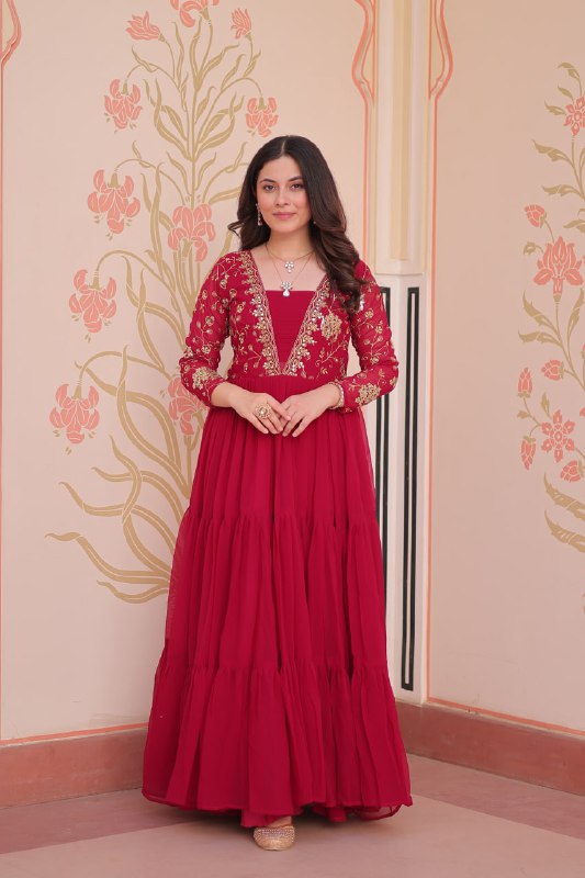 Aarohi’s Royal Elegance Gown Set