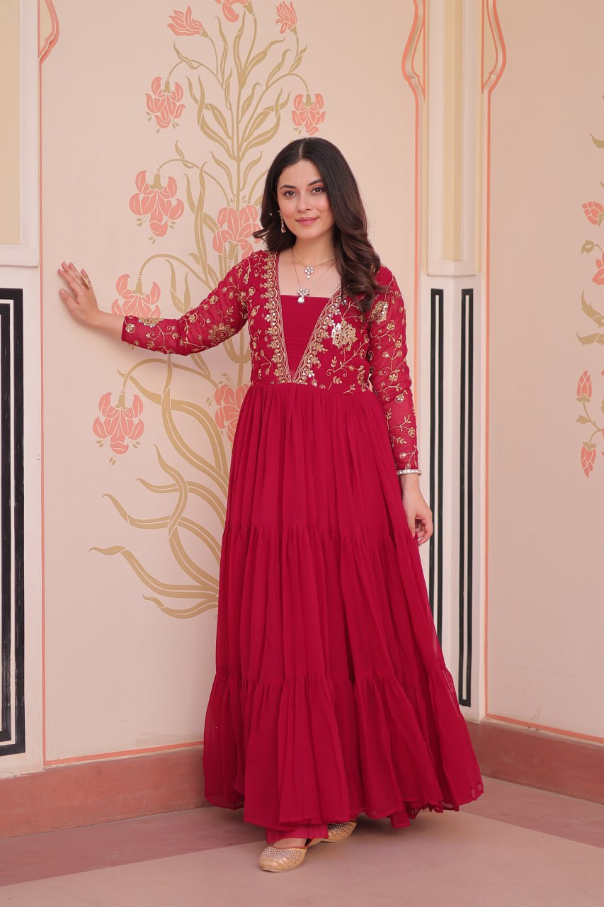 Aarohi’s Royal Elegance Gown Set