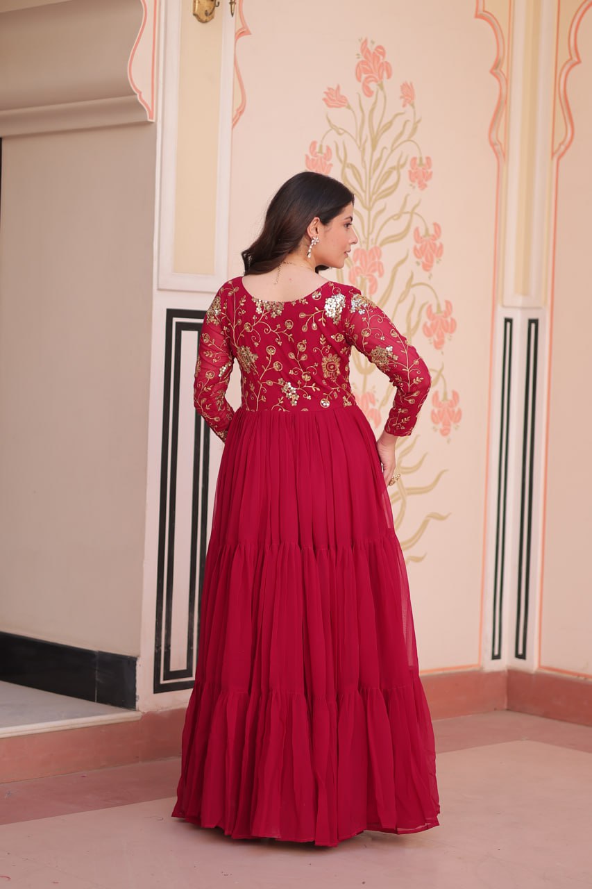Aarohi’s Royal Elegance Gown Set