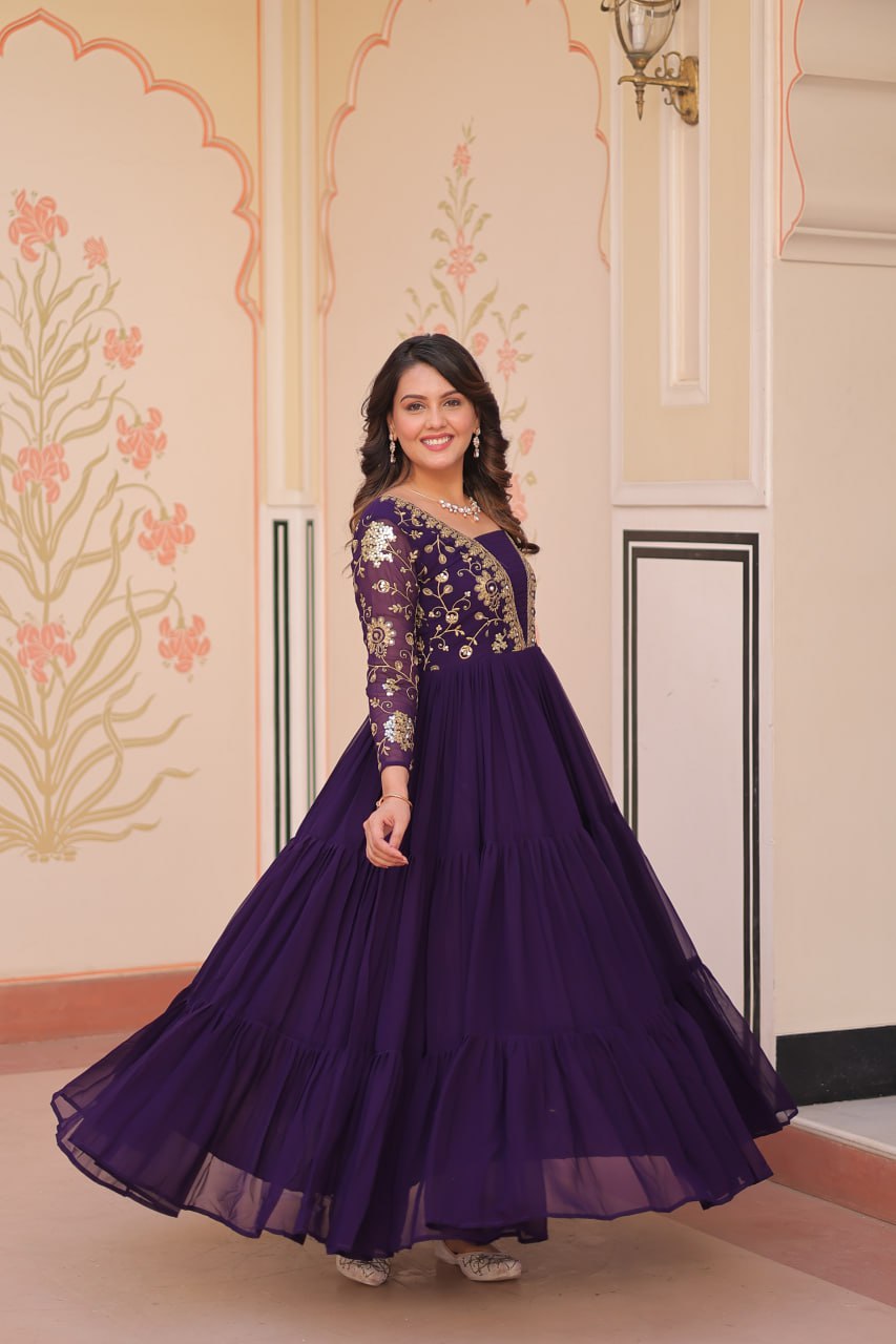 Aarohi’s Royal Elegance Gown Set
