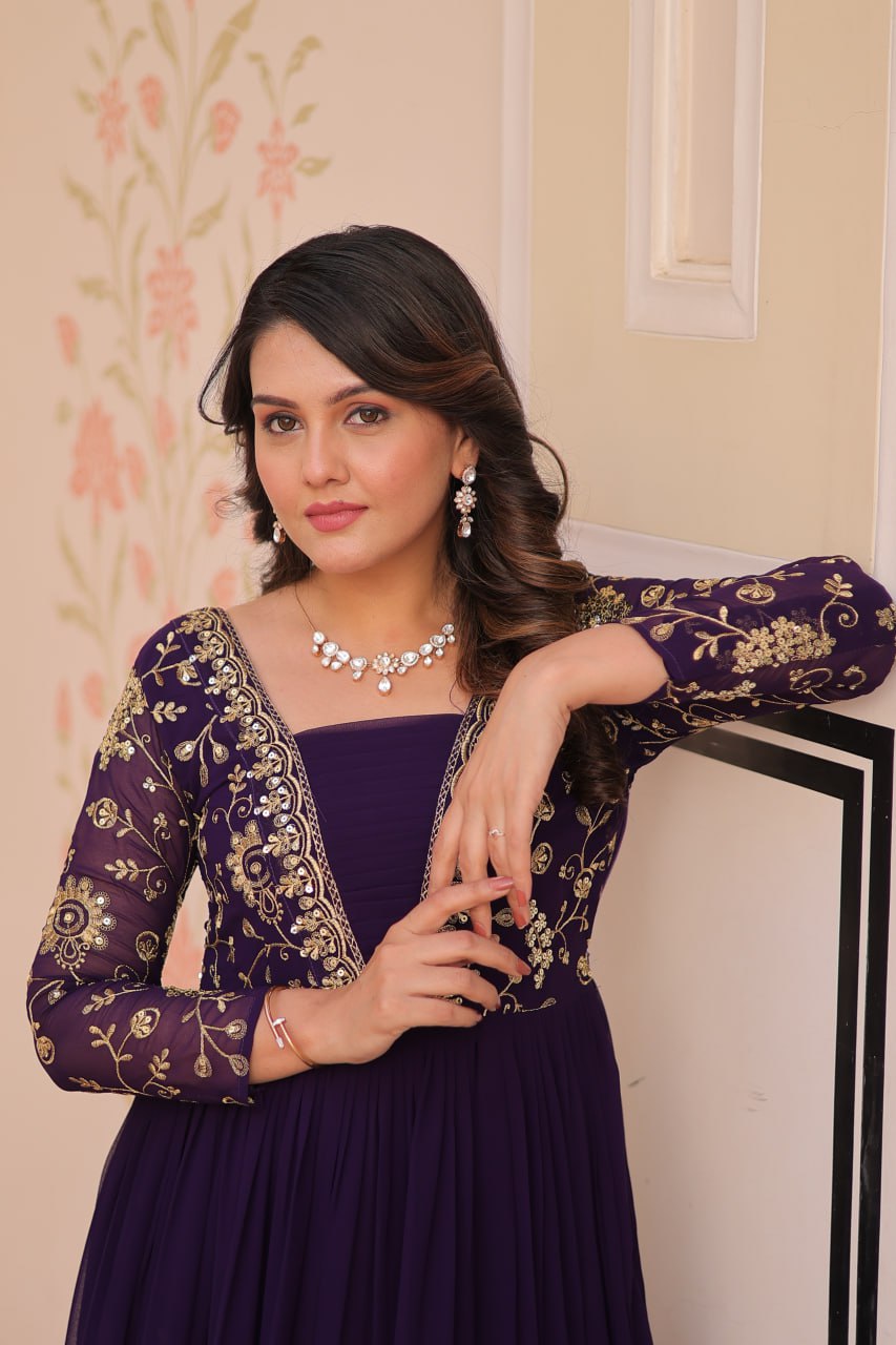 Aarohi’s Royal Elegance Gown Set