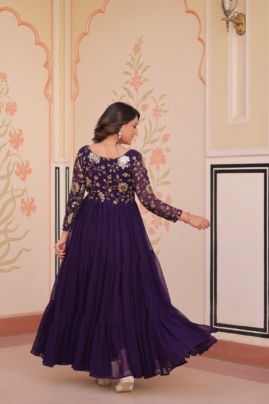 Aarohi’s Royal Elegance Gown Set