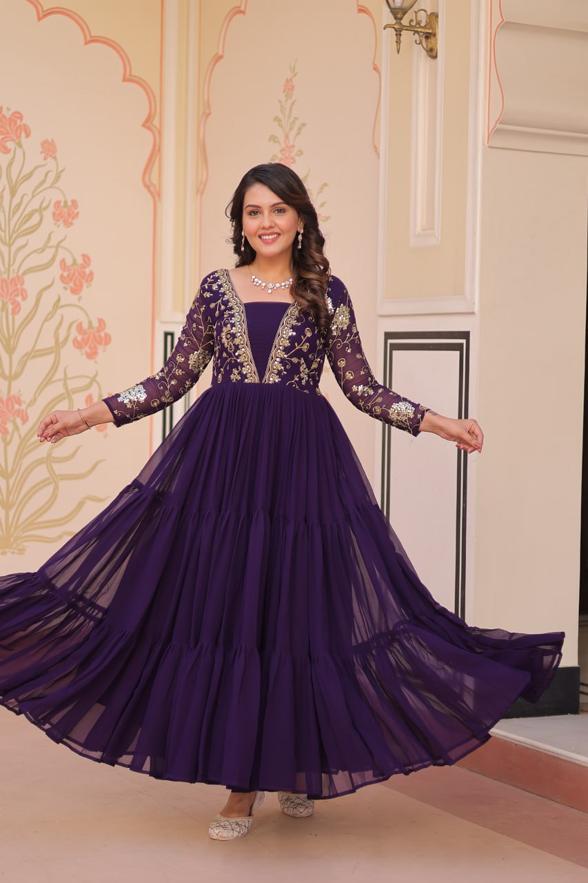 Aarohi’s Royal Elegance Gown Set