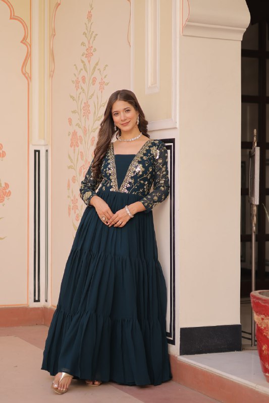 Aarohi’s Royal Elegance Gown Set