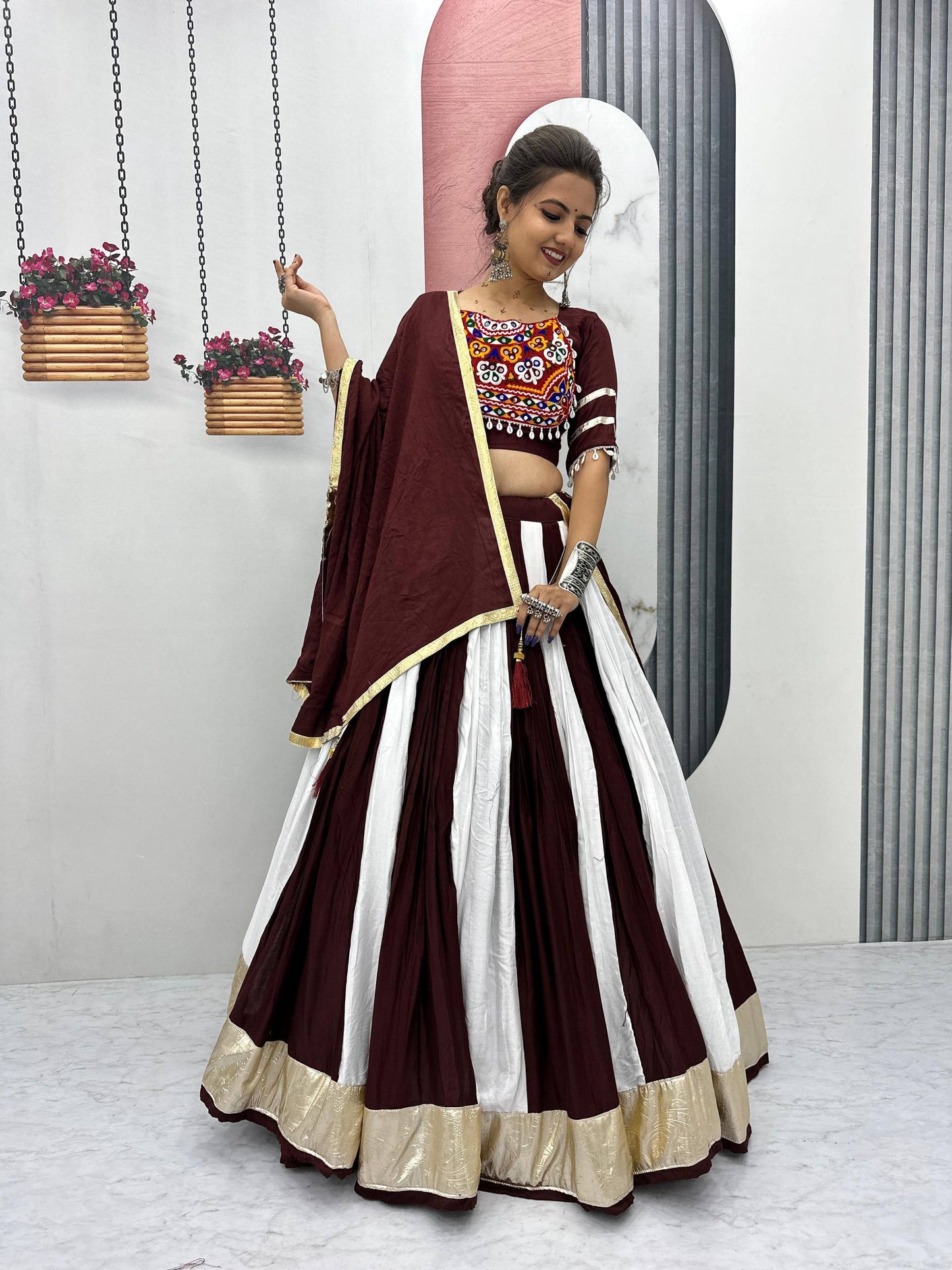 Diya’s Twirling Tradition Gamthi Artistry Lehenga Set
