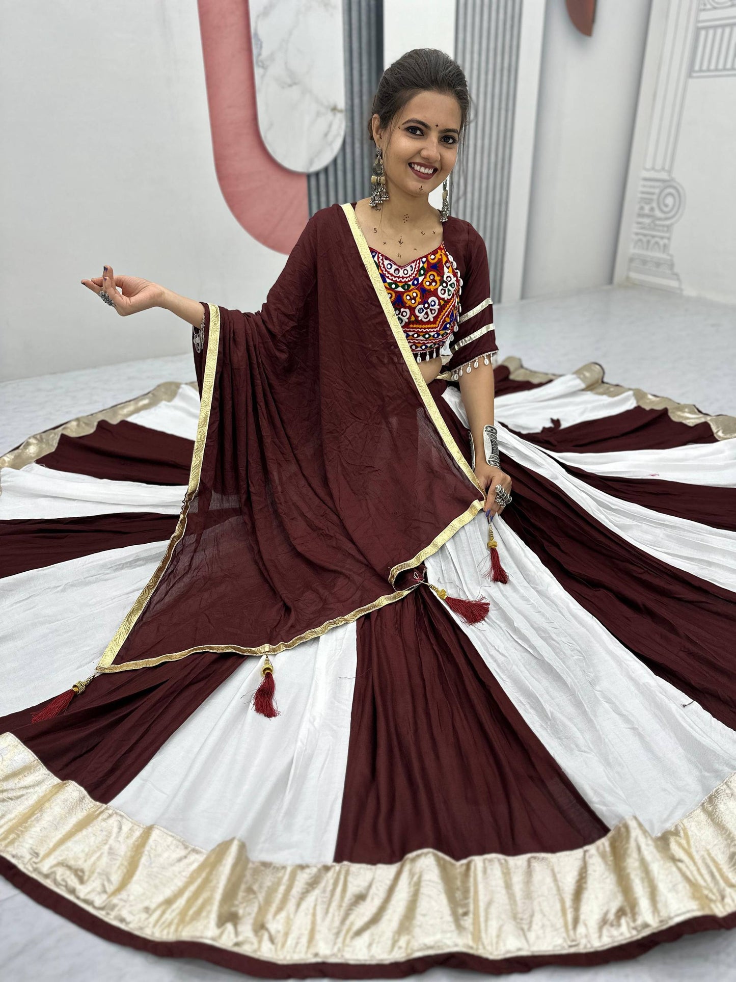 Diya’s Twirling Tradition Gamthi Artistry Lehenga Set