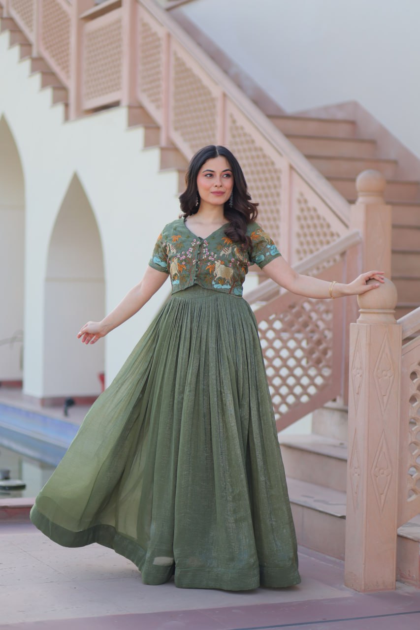 Saanvi’s Royal Bloom Festive Gown