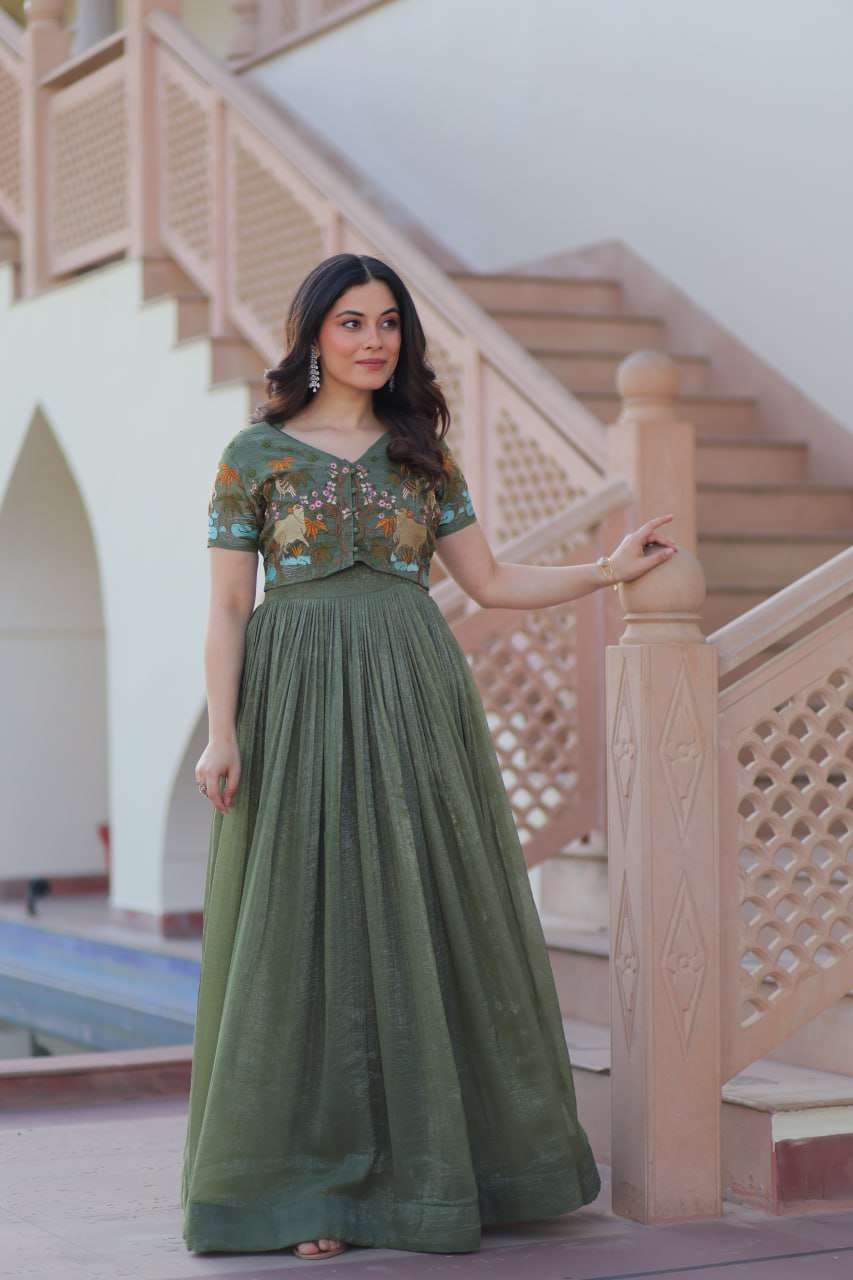 Saanvi’s Royal Bloom Festive Gown