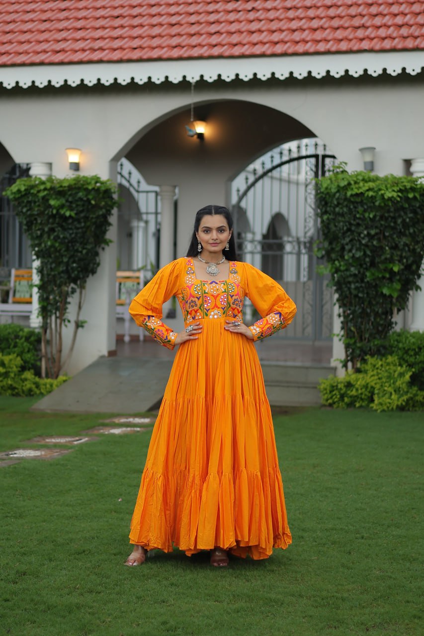 Yashvi’s Rangilo Raas Gown Set