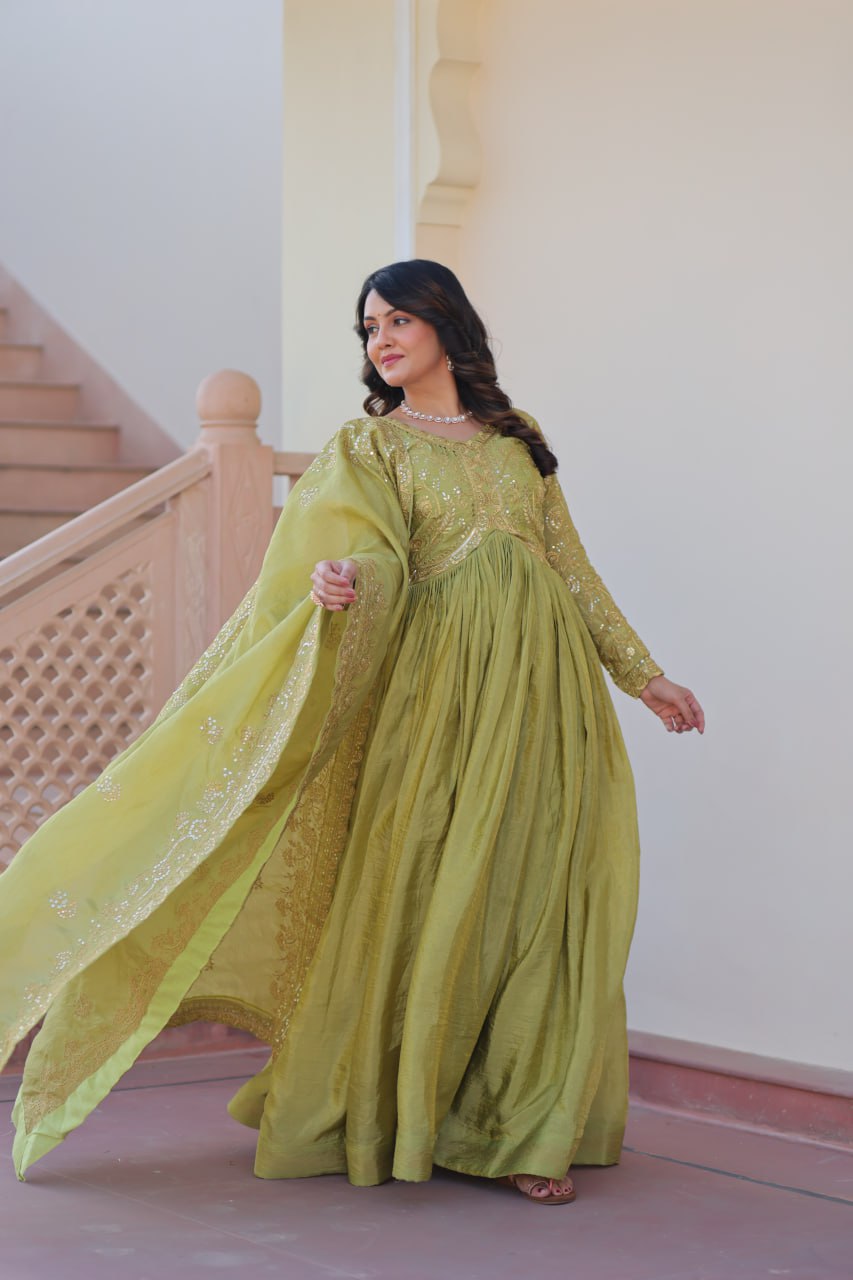 Sanvika Ensemble Regal Threadwork Royal Gown Set