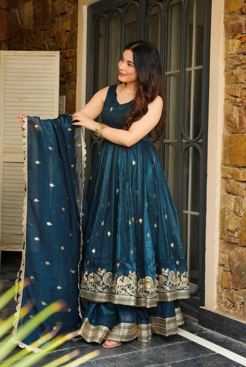 Zarkaar Organza Shimmer Suit Set