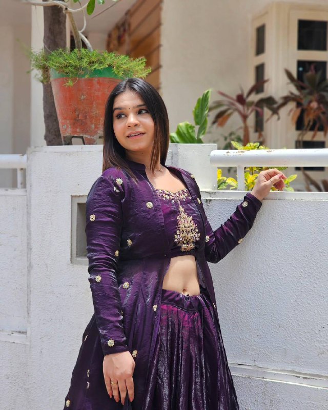 Rivaa Royale Modern Shrug Lehenga Set