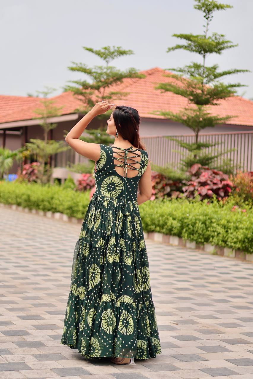 Leheriya Luxe Bandhani Magic Gown