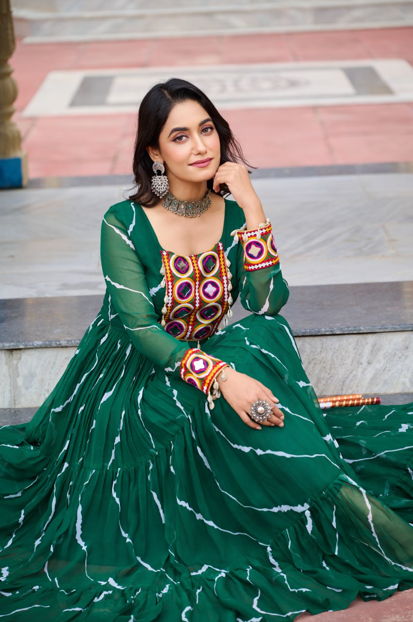 Rangtaari Bandhani Mirror Work Trio Gown