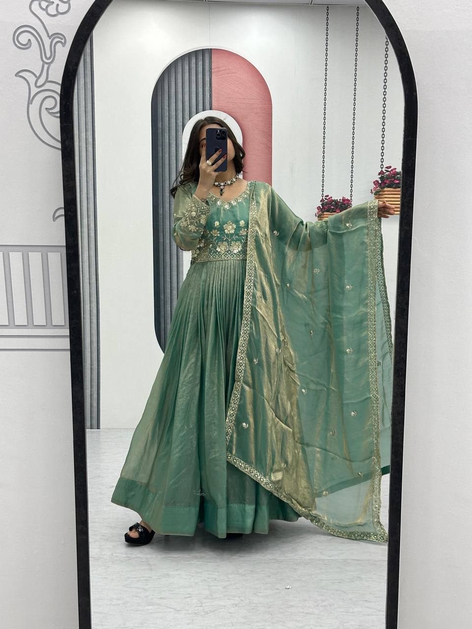 Zarya Graceful Fendy Silk Gown
