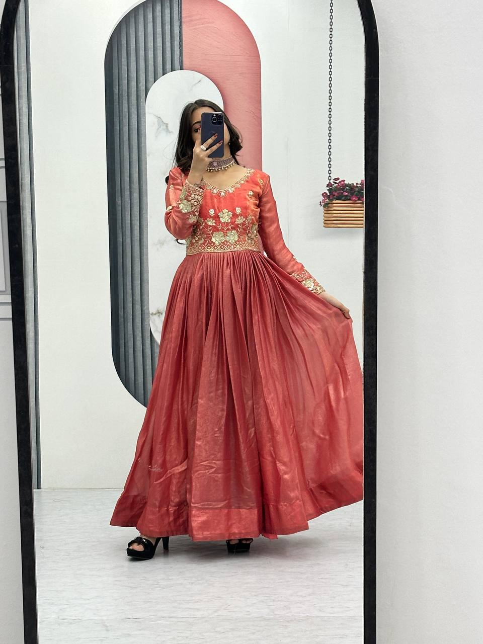 Zarya Graceful Fendy Silk Gown