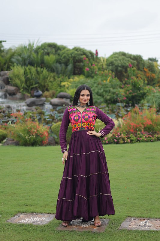 Vivid Vaani Navy & Wine Flare Navratri Gown