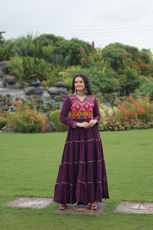 Vivid Vaani Navy & Wine Flare Navratri Gown
