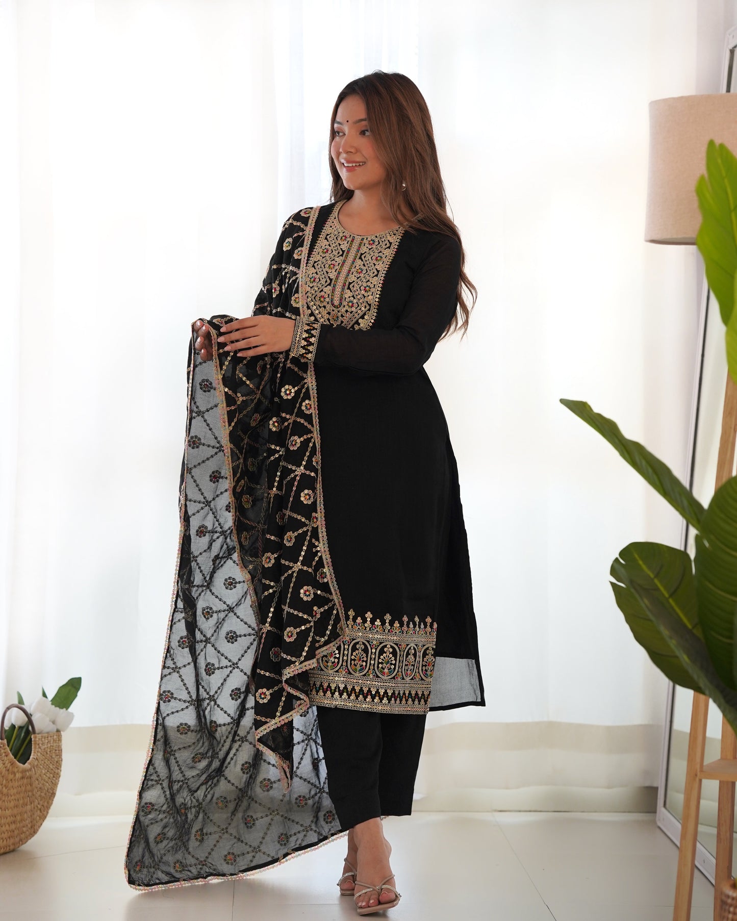 Ethereal Glamour The Fusion of Tradition and Elegance Dresses