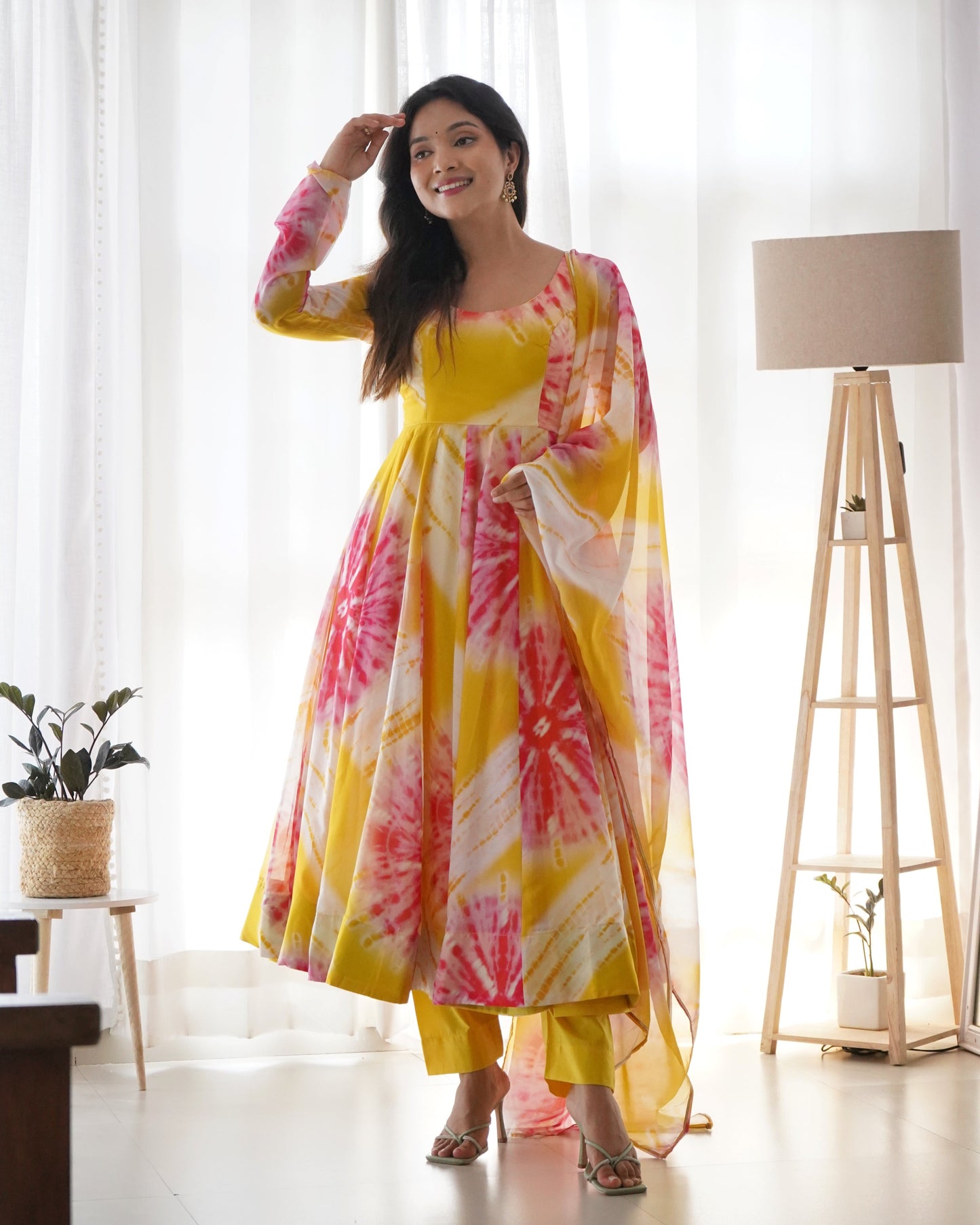 PURE SOFT ORGANZA SILK FABRIC FULLY FLAIR KALI PATTERN NKB-27